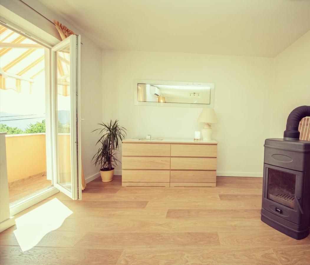 Apartman Sous Les Rochers Grizane-Belgrad Ngoại thất bức ảnh